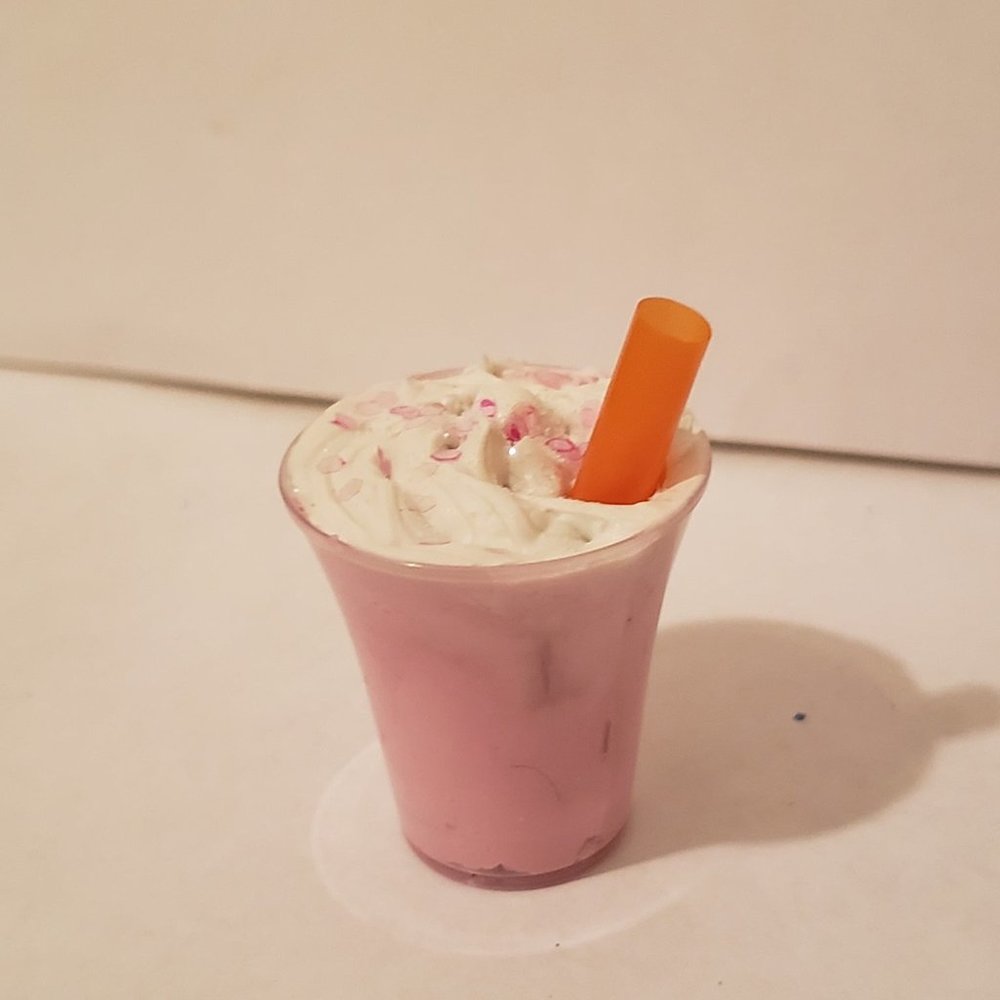 Lot of 3 American girl size drinks